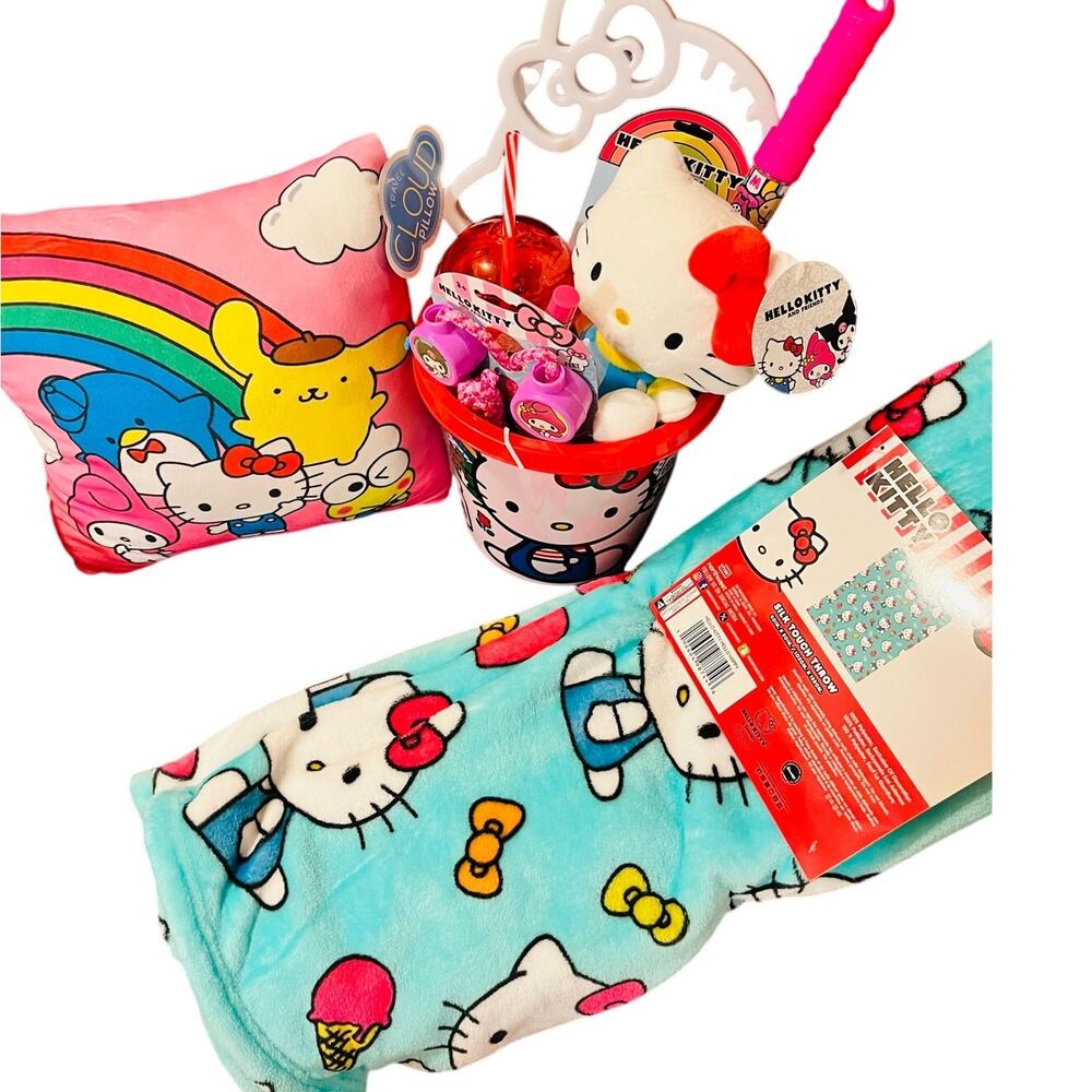 Hello Kitty hello happy 40 x 50 preschool throw with soft cloud  rainbow pillow